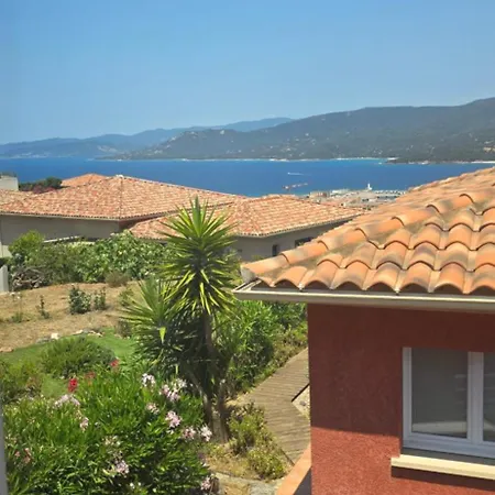 Jolie Pour 4 Personnes à * Propriano (Corsica)