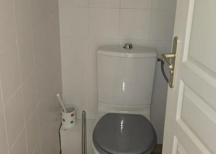 Daire Jolie Pour 4 Personnes A *